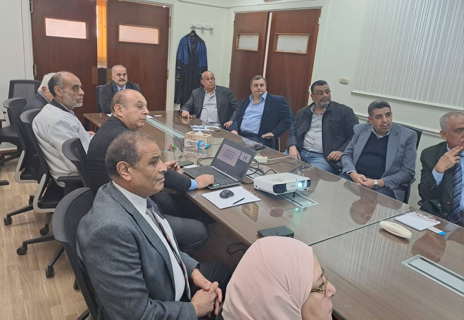 زيارة معهد الدراسات العليا والبحوث بجامعة الاسكندرية