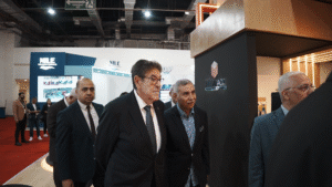 C5783.00_00_41_00.Still006