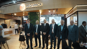 C5783.00_00_46_47.Still008